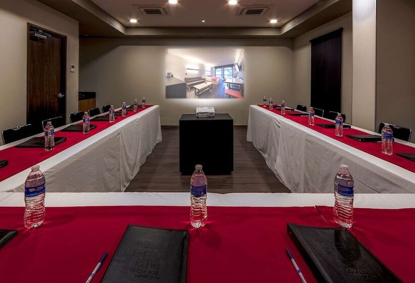 فندق Comfort Inn Delicias