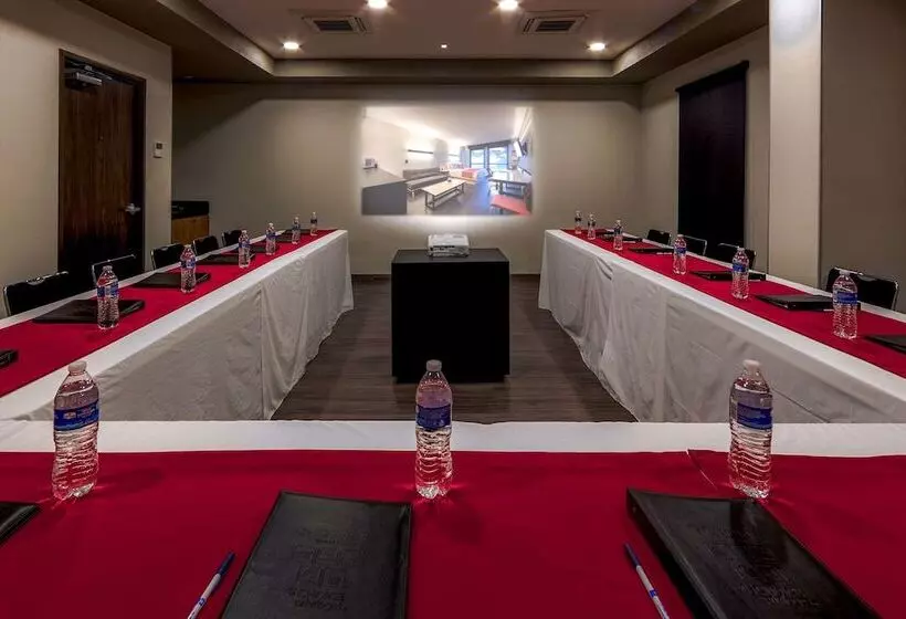 Hotelli Comfort Inn Delicias