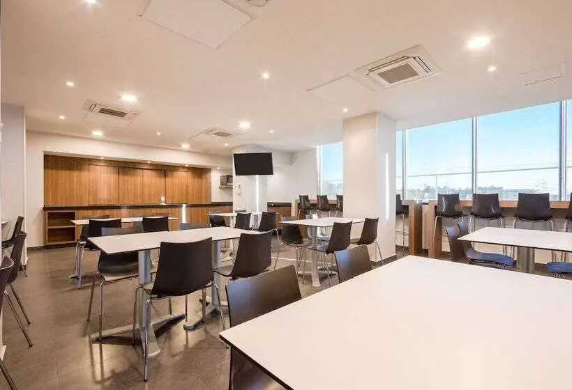 Hotelli Comfort Inn Delicias