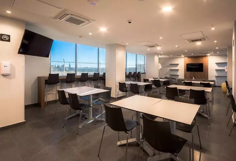 Hotelli Comfort Inn Delicias