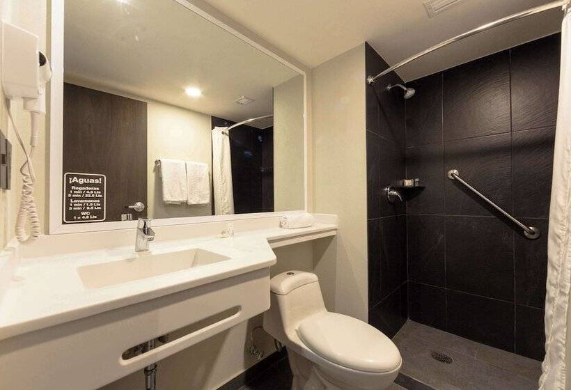 فندق Comfort Inn Delicias