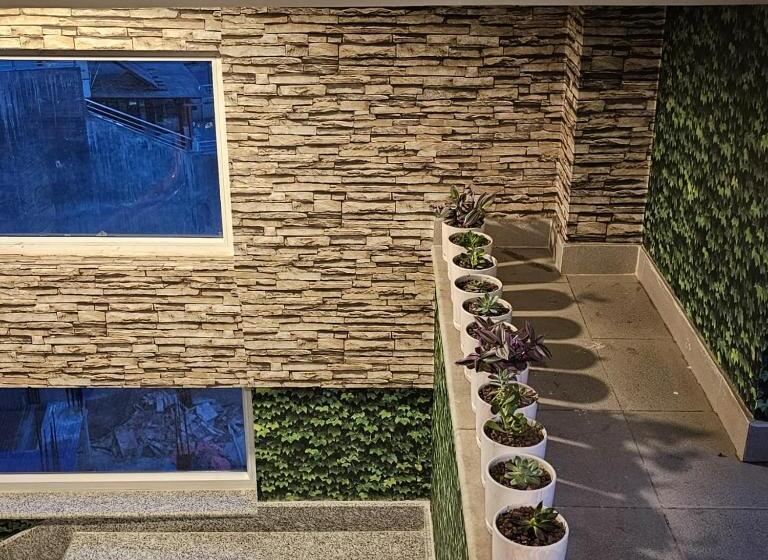 هتل Krishna Kathmandu