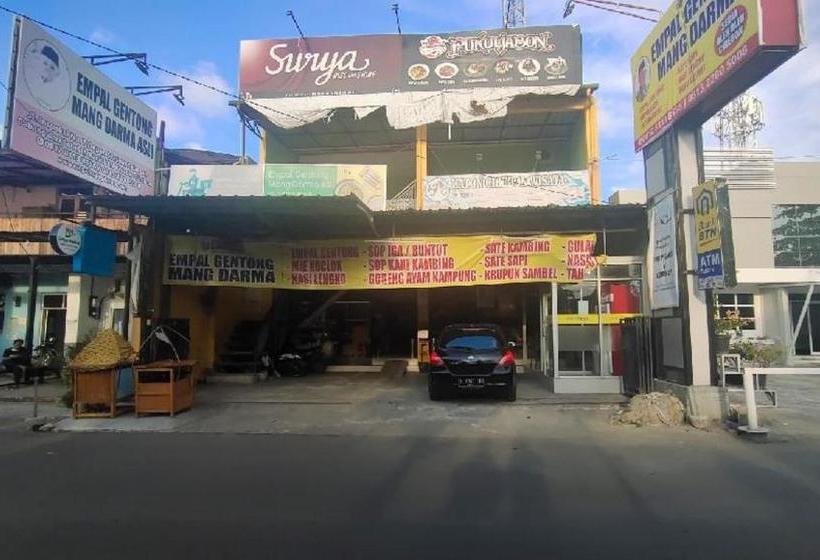 בית מלון כפרי Oyo 90157 Griya Andon Syariah