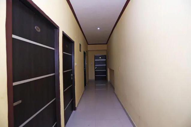 호텔 Oyo Vad180  Pashupati Regency