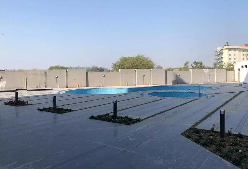 ホテル Resort Krishna Vaibhav
