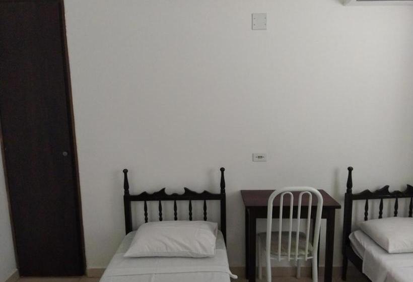 בית מלון כפרי Santin