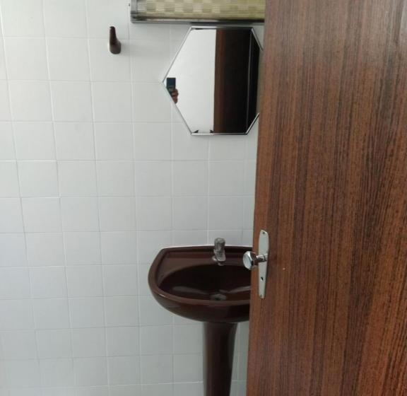 בית מלון כפרי Santin