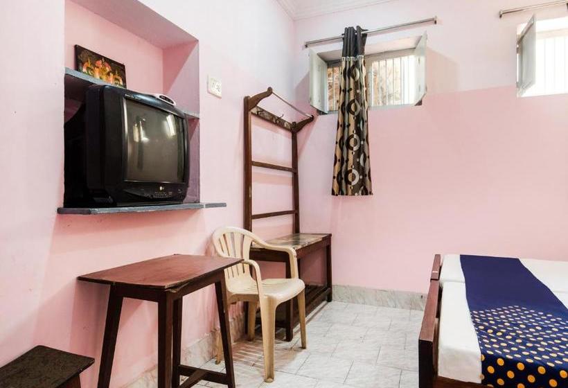 בית מלון כפרי Spot On 75742 Sri Devi Lodge