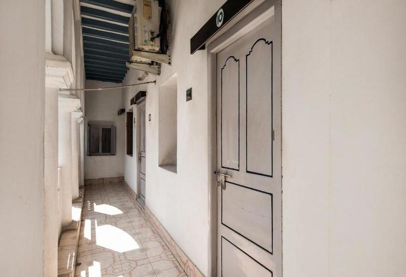 בית מלון כפרי Spot On 75742 Sri Devi Lodge