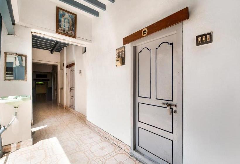 בית מלון כפרי Spot On 75742 Sri Devi Lodge