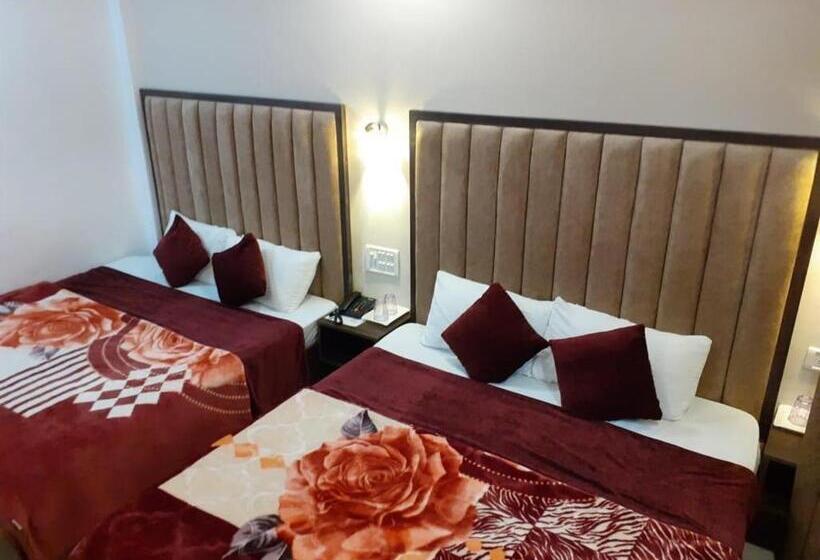 Hotel The Divine Oak