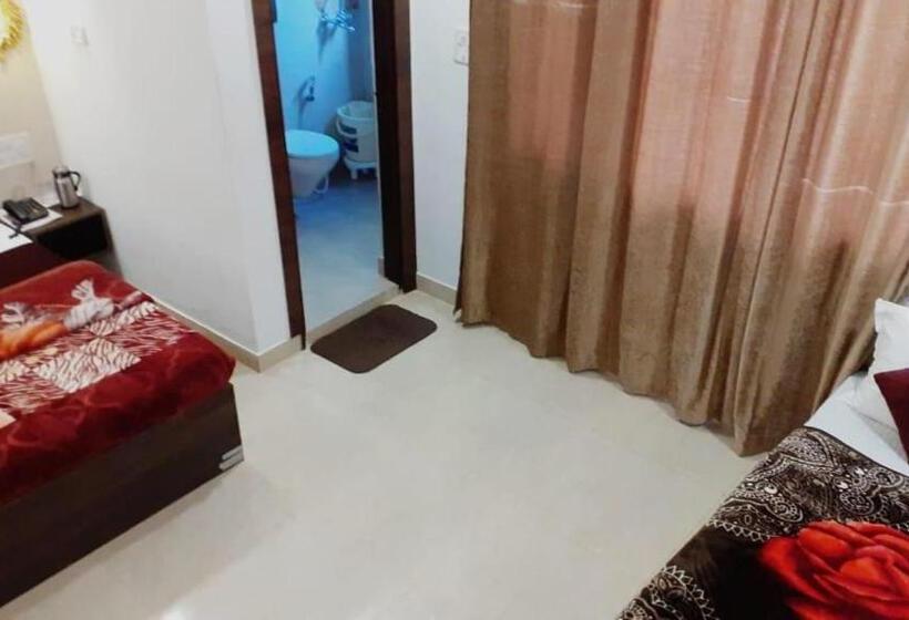 Hotel The Divine Oak