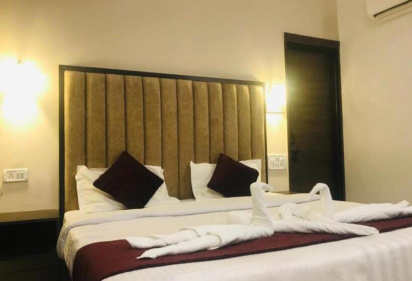 Hotel The Divine Oak