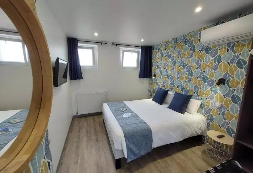 Logis Loire Hotel   Les Cocottes Restaurant