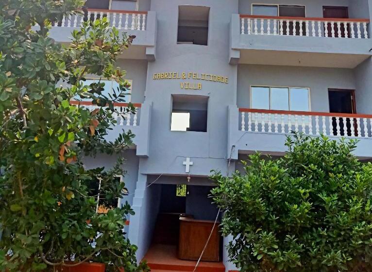 פנסיון Gabriel & Felicidade Villa