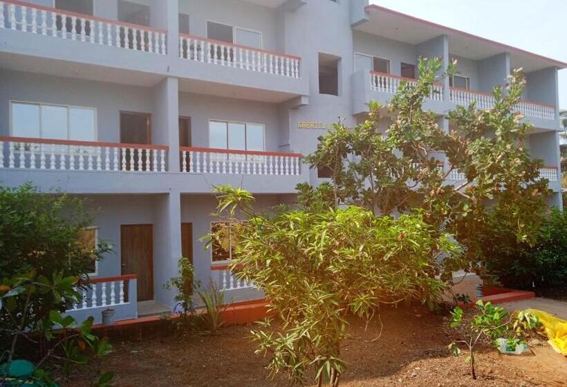 פנסיון Gabriel & Felicidade Villa