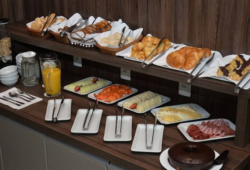 پانسیون Hospedaria Home Suites Mariscal