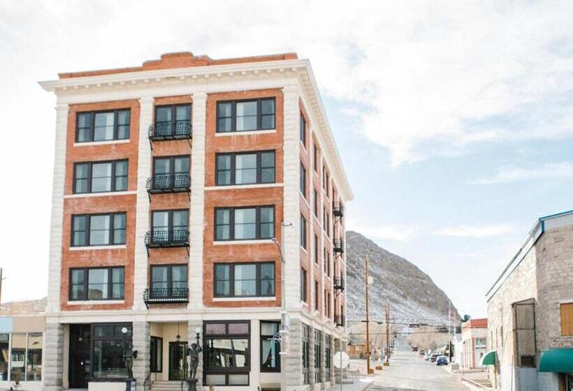 בית מלון כפרי Belvada