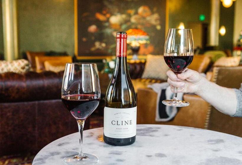 בית מלון כפרי Belvada