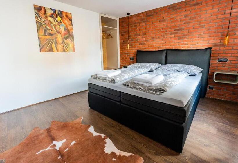 Hotel Jez&spi Sušice