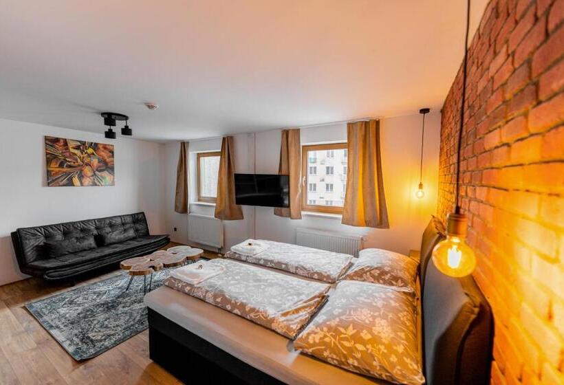 Hotel Jez&spi Sušice