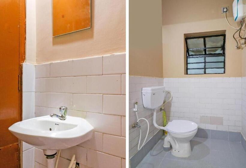 בית מלון כפרי Oyo 76211 Honey Regency