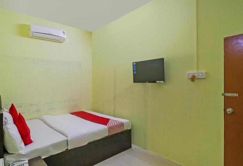 בית מלון כפרי Oyo 76211 Honey Regency