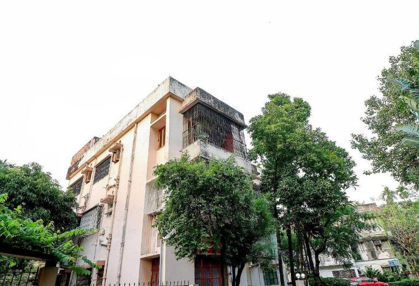 בית מלון כפרי Oyo 76211 Honey Regency