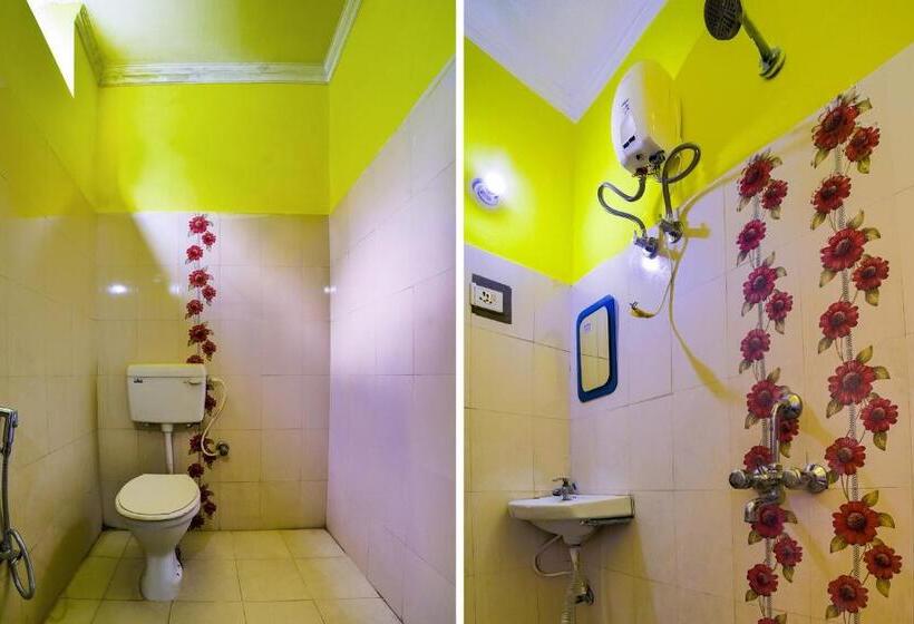 فندق Oyo 76227 R P Grand