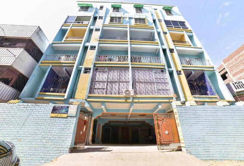 فندق Oyo 76227 R P Grand