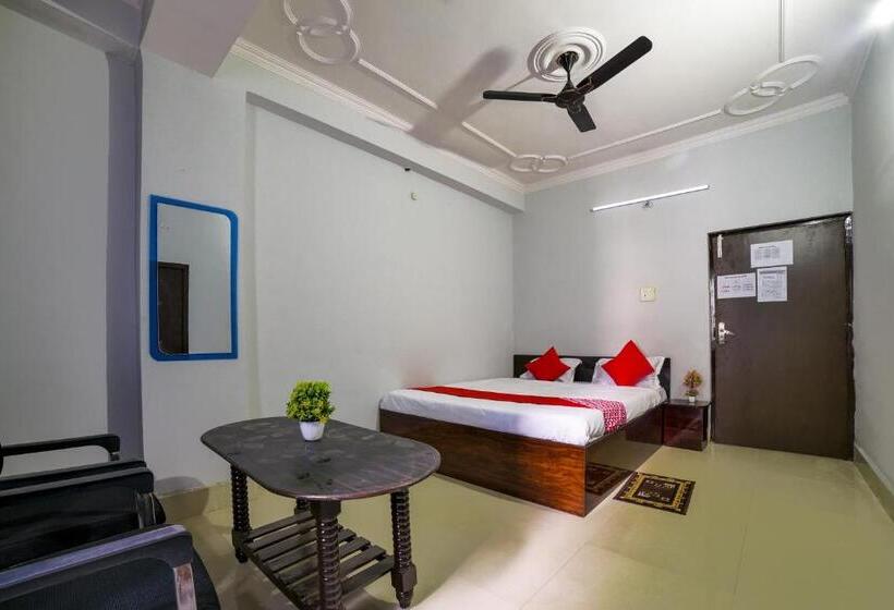 فندق Oyo 76227 R P Grand