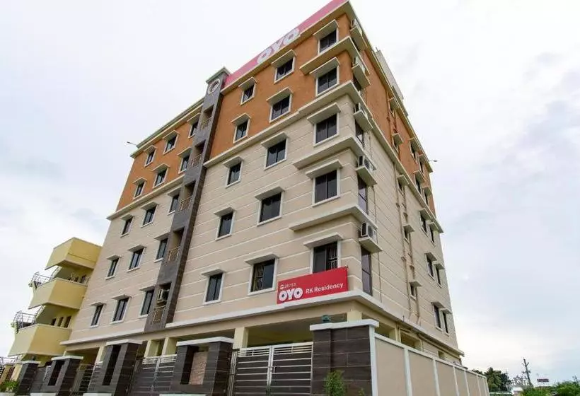 ホテル Oyo Flagship 76577 Rk Residency