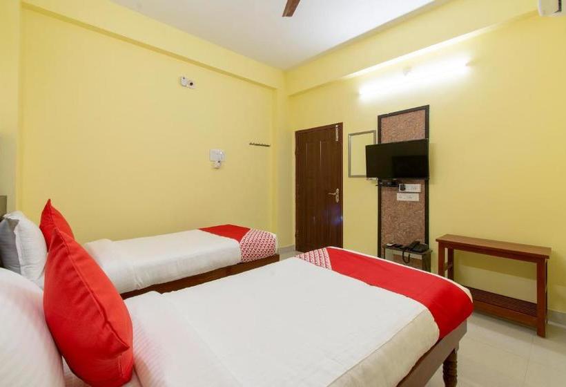 فندق Oyo Flagship 76577 Rk Residency