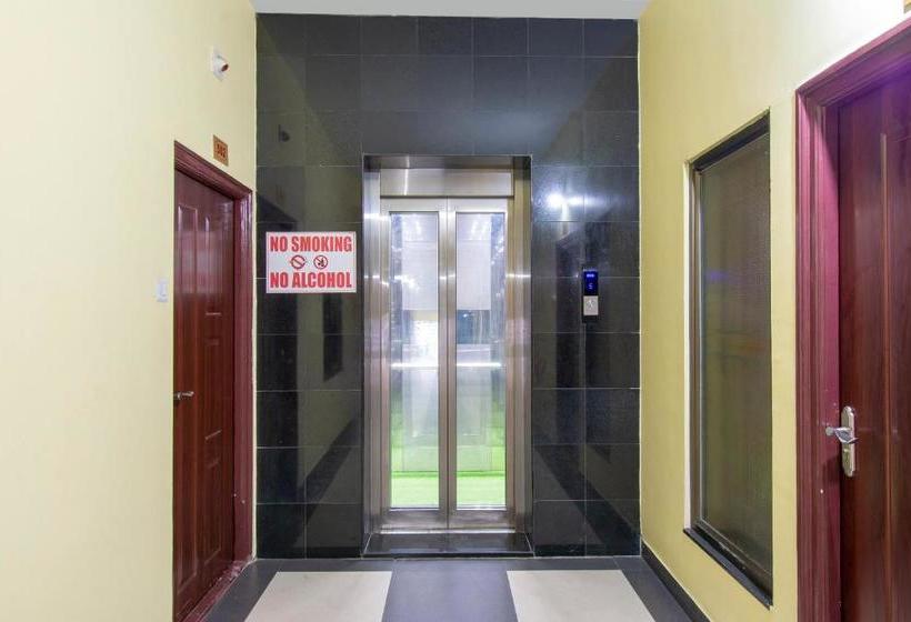 فندق Oyo Flagship 76577 Rk Residency