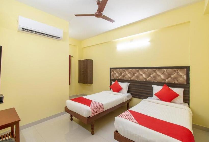 فندق Oyo Flagship 76577 Rk Residency