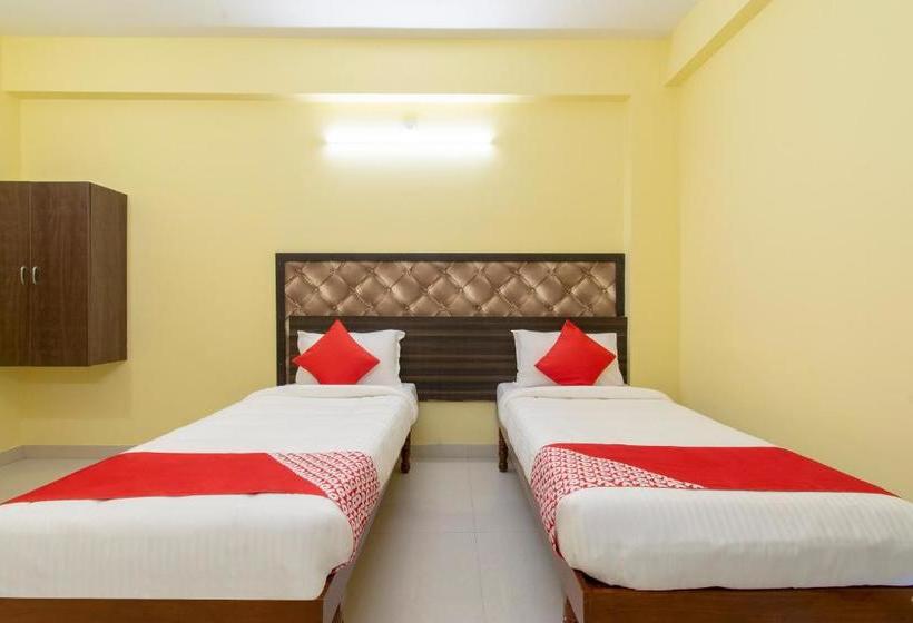 فندق Oyo Flagship 76577 Rk Residency