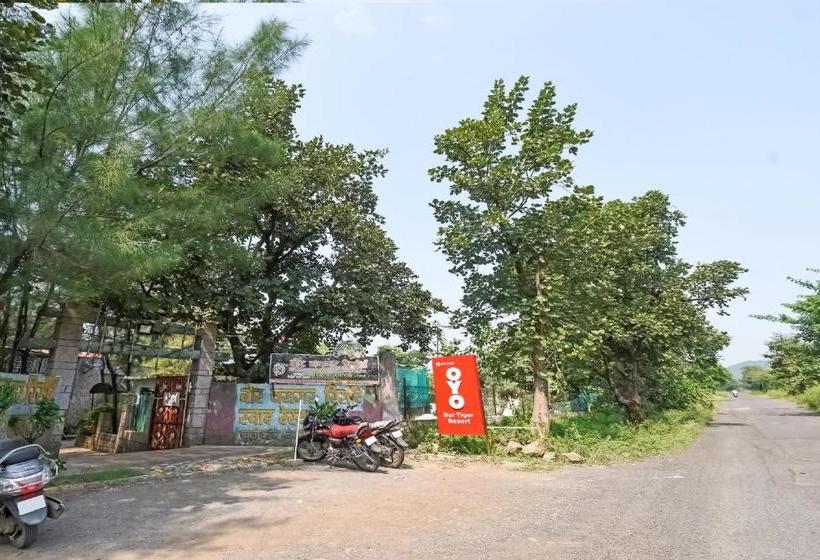 בית מלון כפרי Spot On 76306 New Bor Tiger Resort