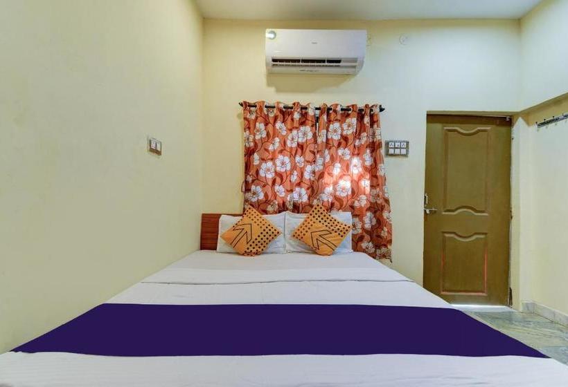 בית מלון כפרי Spot On 76306 New Bor Tiger Resort