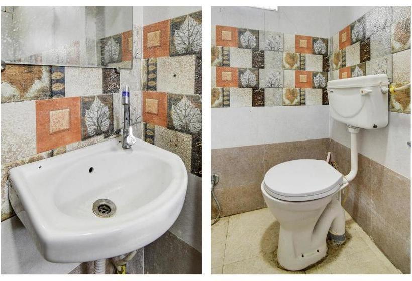 בית מלון כפרי Spot On 76306 New Bor Tiger Resort