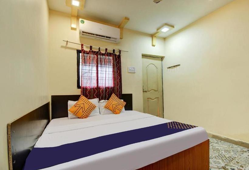 בית מלון כפרי Spot On 76306 New Bor Tiger Resort