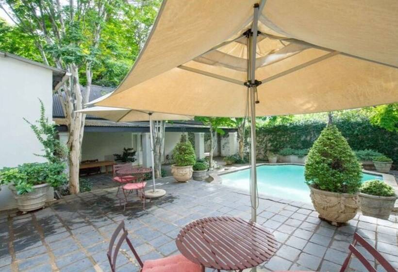 بنسيون Luxurious Room With Breakfast In Lovely Guesthouse In Pretoria