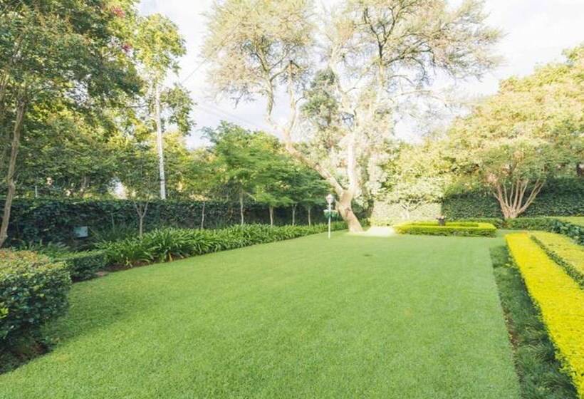 بنسيون Luxurious Room With Breakfast In Lovely Guesthouse In Pretoria