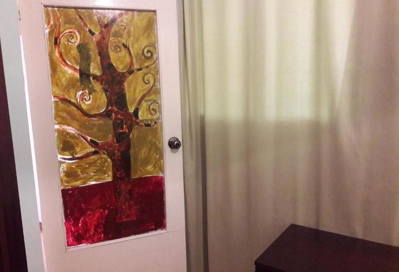 تختخواب و صبحانه Vanadzor Guest House