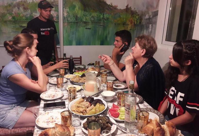 تختخواب و صبحانه Vanadzor Guest House