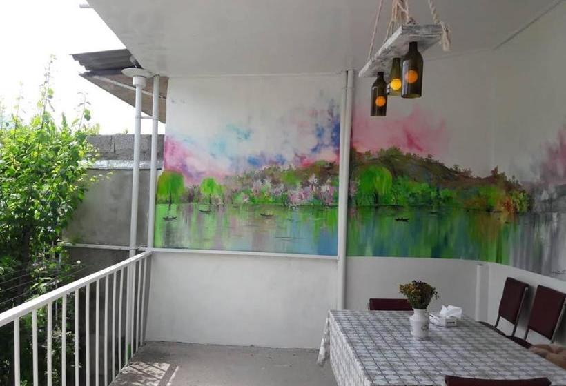 تختخواب و صبحانه Vanadzor Guest House