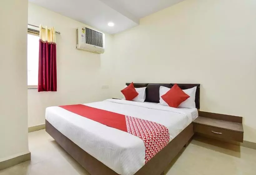 Hotelli Oyo 45331  Sant Kripa