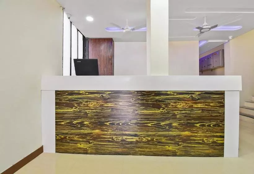 Hotelli Oyo 45331  Sant Kripa