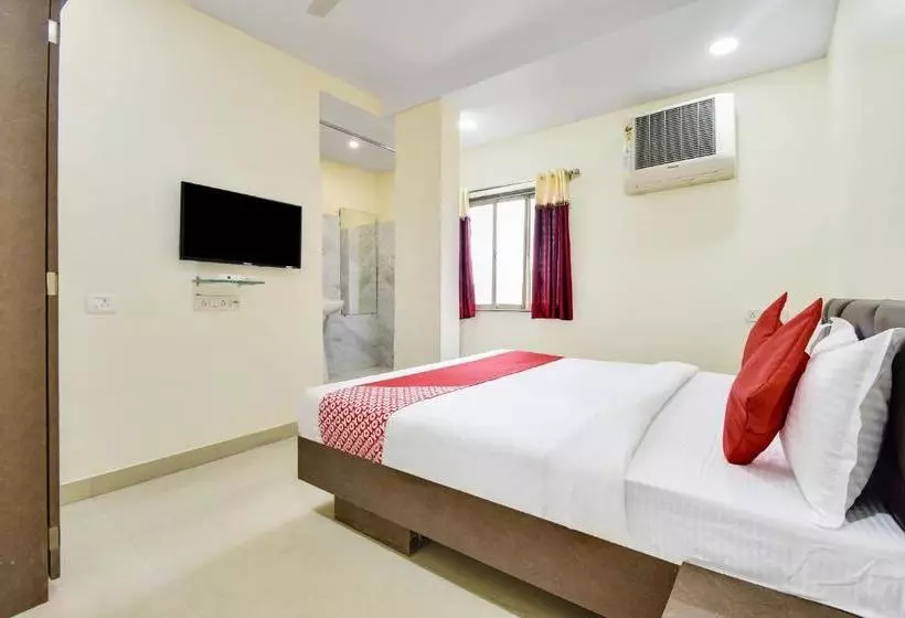 Hotelli Oyo 45331  Sant Kripa