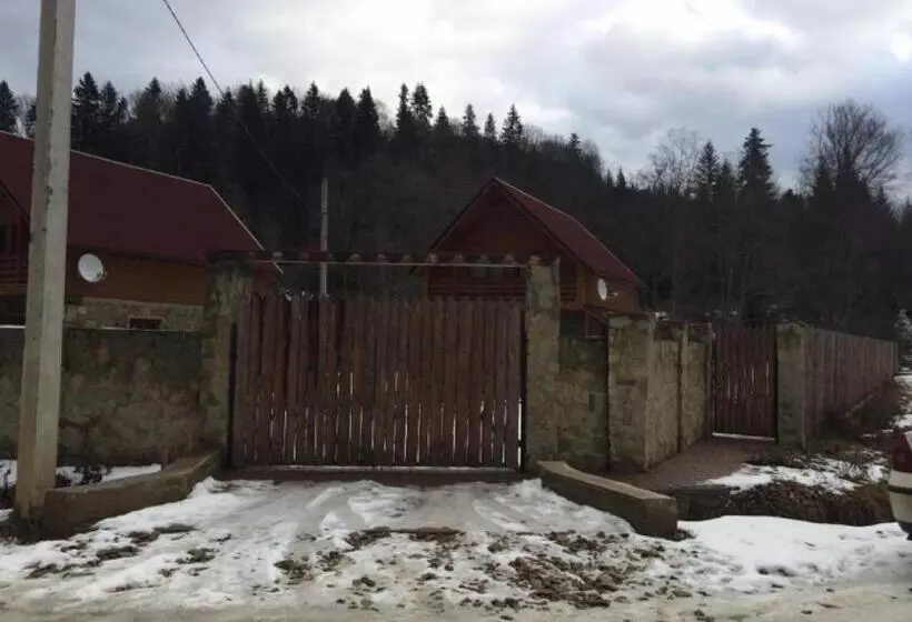 ペンション Guest House In Carpathians