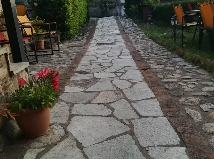 Отель Archontiko Mesohori Meteora